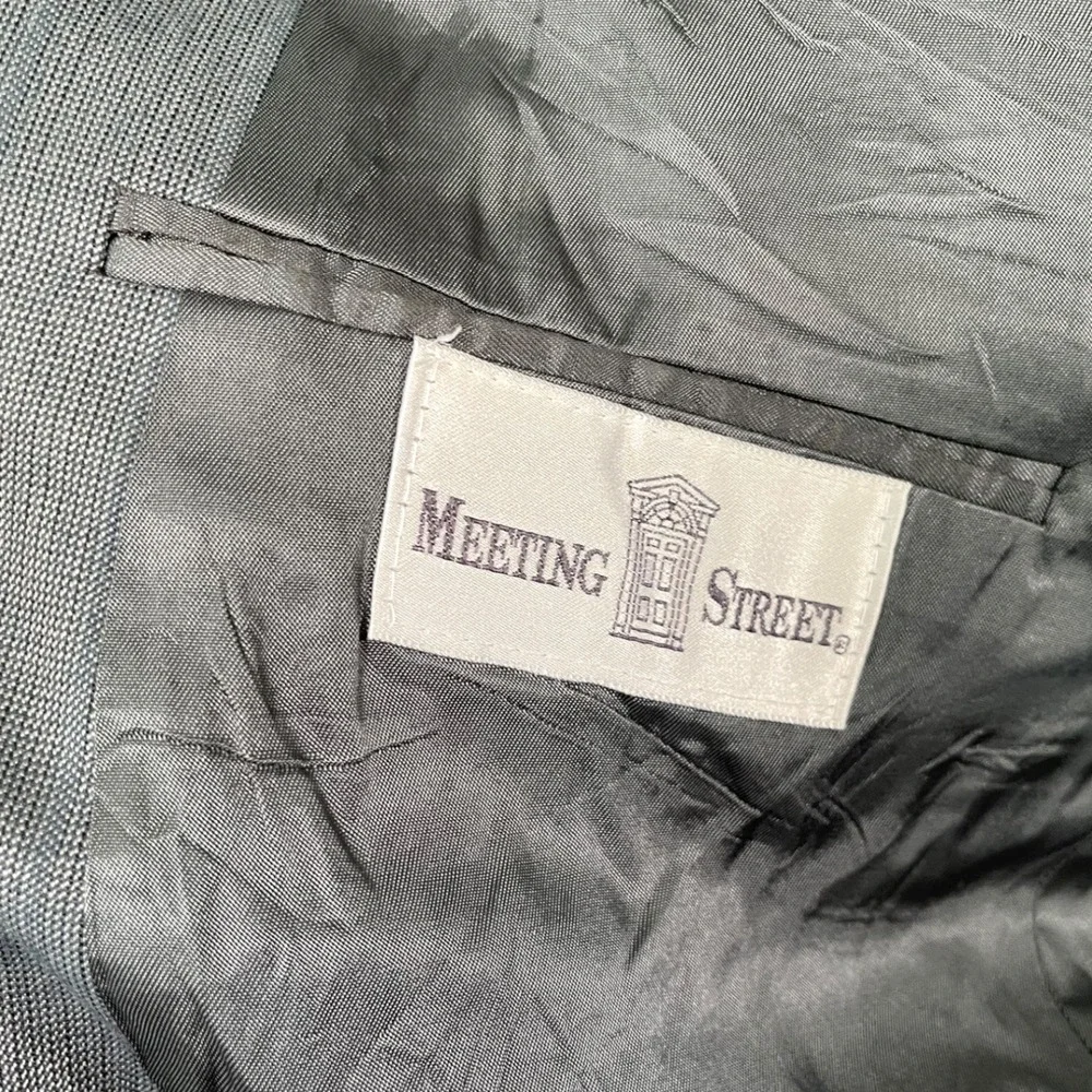Meeting Street 42R Gray Two Piece Suit Set Pleated Pants Blazer Professional